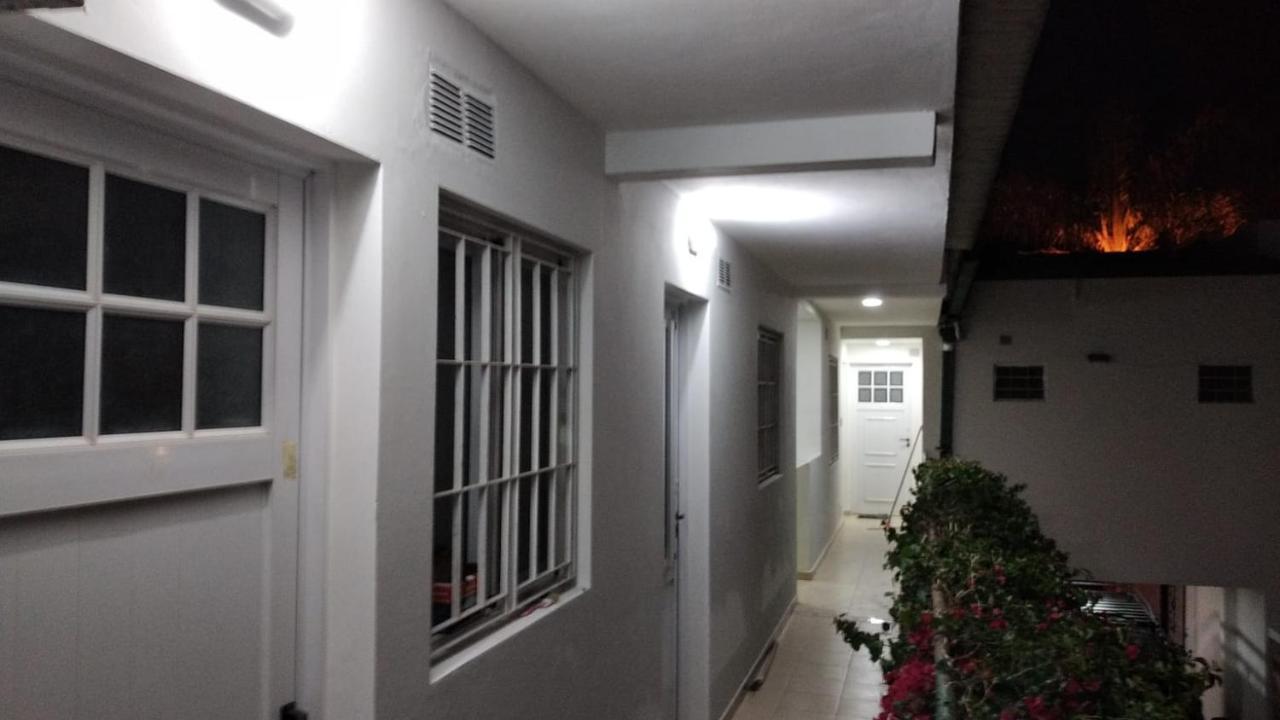 Ferienwohnung La Bianca Colón Exterior foto